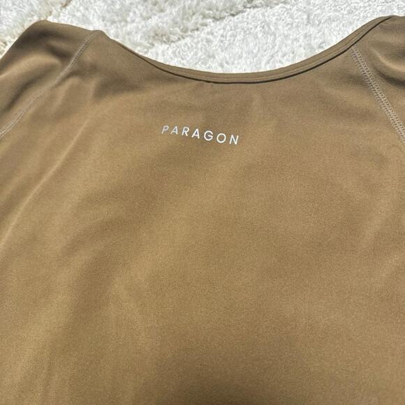 Paragon Long Sleeve Crop - Picture 4 of 6